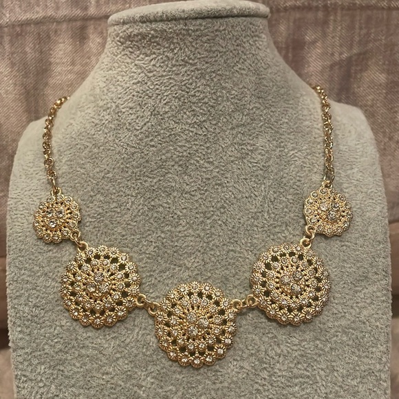 Gold Filigree Necklace White Rhinestone Crystals 17-20” - Picture 1 of 7